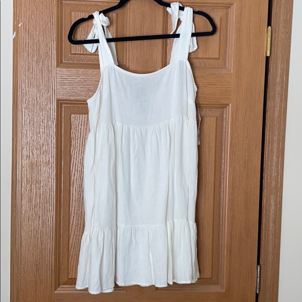 NWT White Tiered Dress With Tie Straps